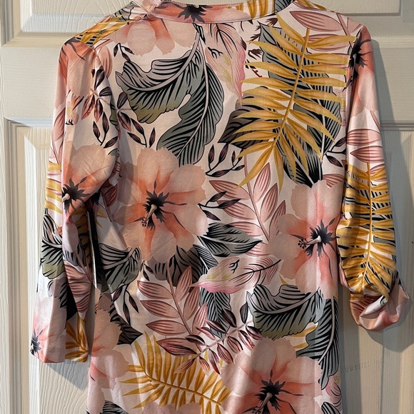 Tango Mango Size XS UPF 50 Shirt - Picture 8 of 12